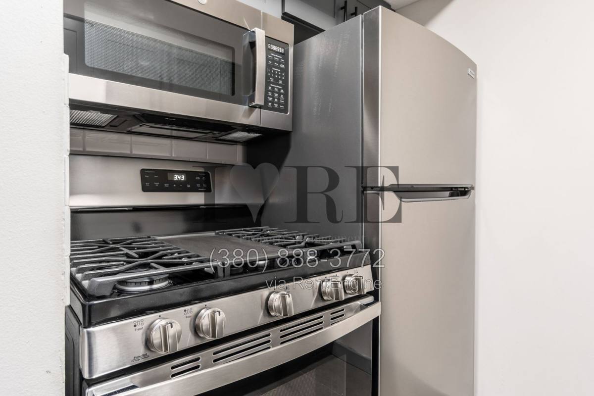 2085 W Broad St #208, Columbus, OH 43223 - Apartment for Rent - Image 8
