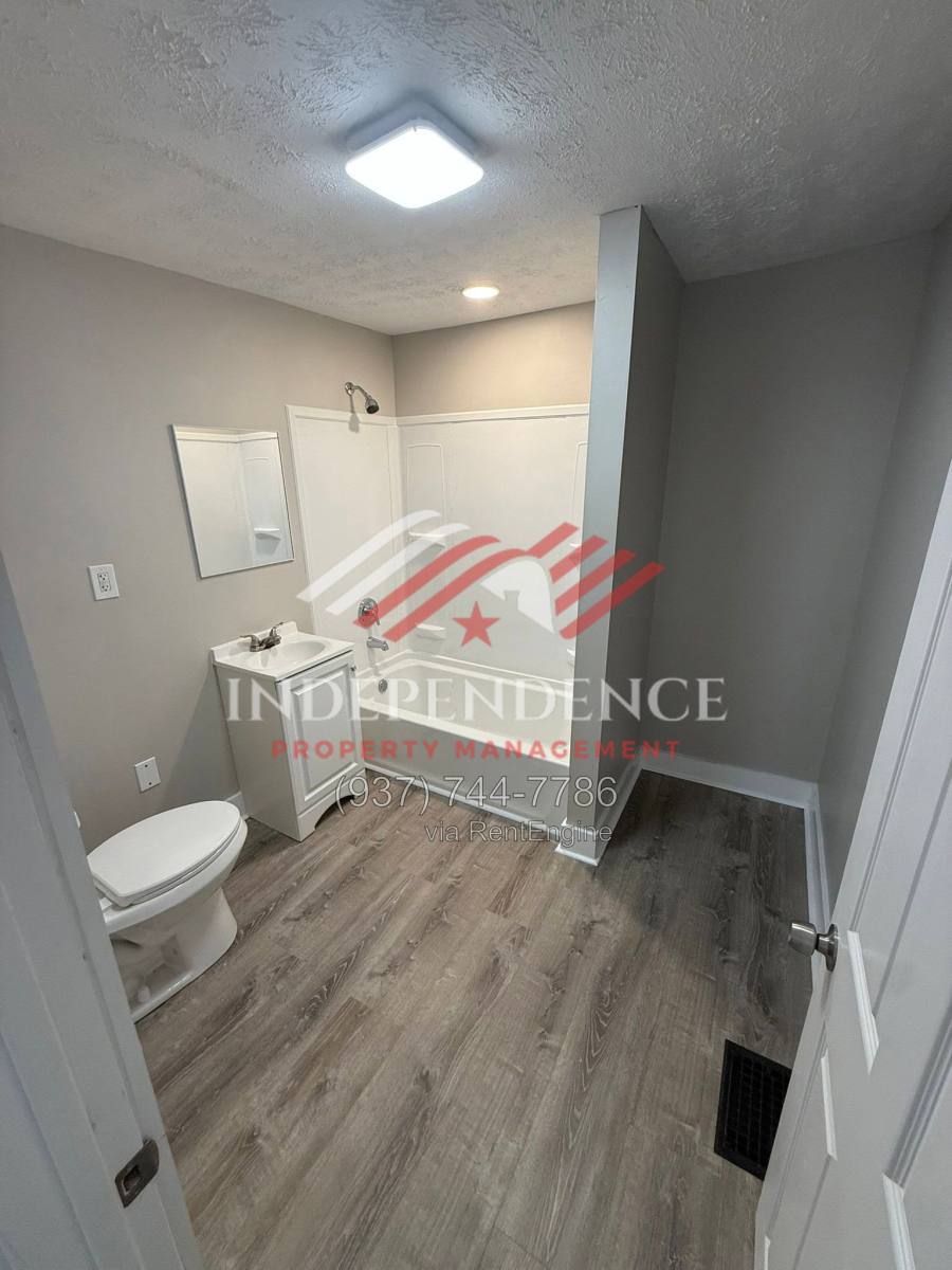 978 Manhattan Ave, Dayton, OH 45406 - House for Rent - Image 4