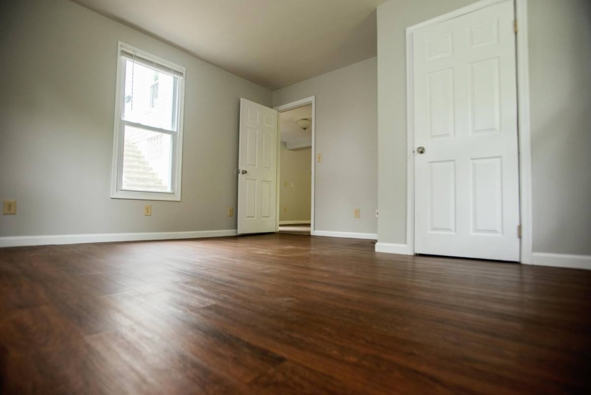 119 N Congress St, Athens, OH 45701 - Apartment for Rent - Image 11
