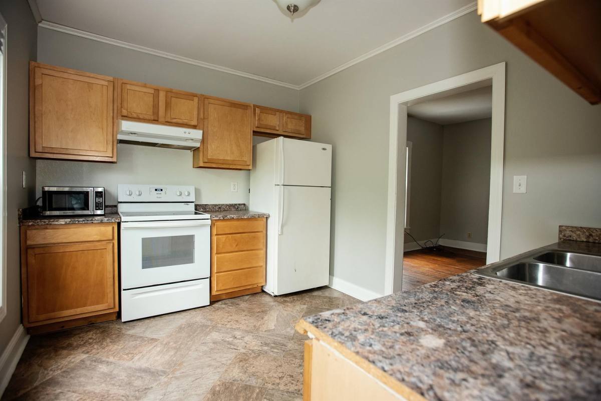 119 N Congress St, Athens, OH 45701 - Apartment for Rent - Image 5