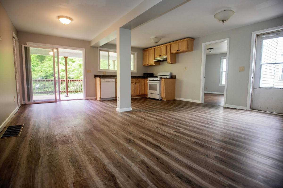 119 N Congress St, Athens, OH 45701 - Apartment for Rent - Image 8