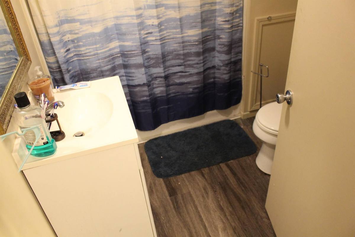 142 N Lancaster St, Athens, OH 45701 - Apartment for Rent - Image 14