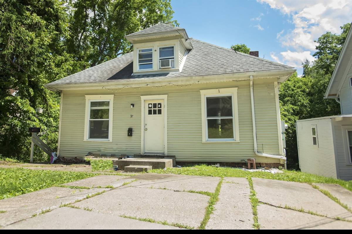 37 Woodward Ave, Athens, OH 45701 - Apartment for Rent - Image 1