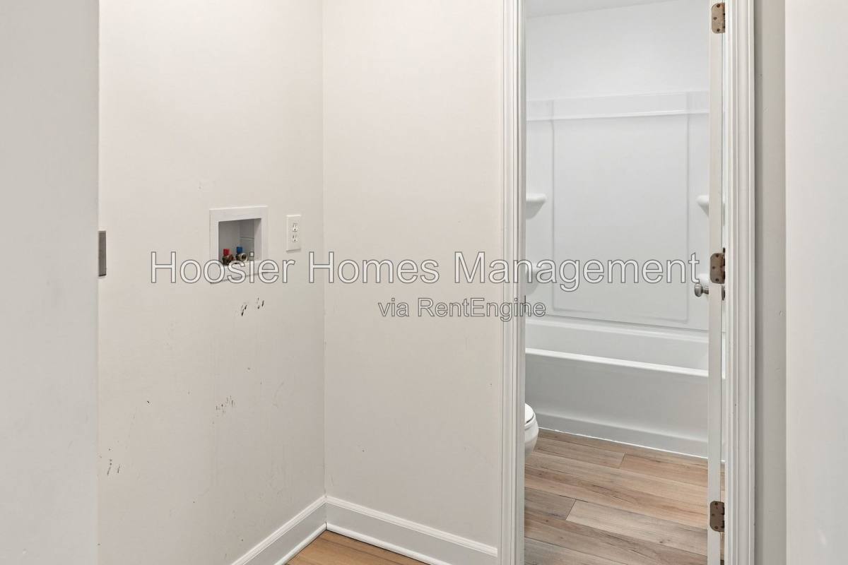 521 S 4th Ave, Beech Grove, IN 46107 - House for Rent - Image 8