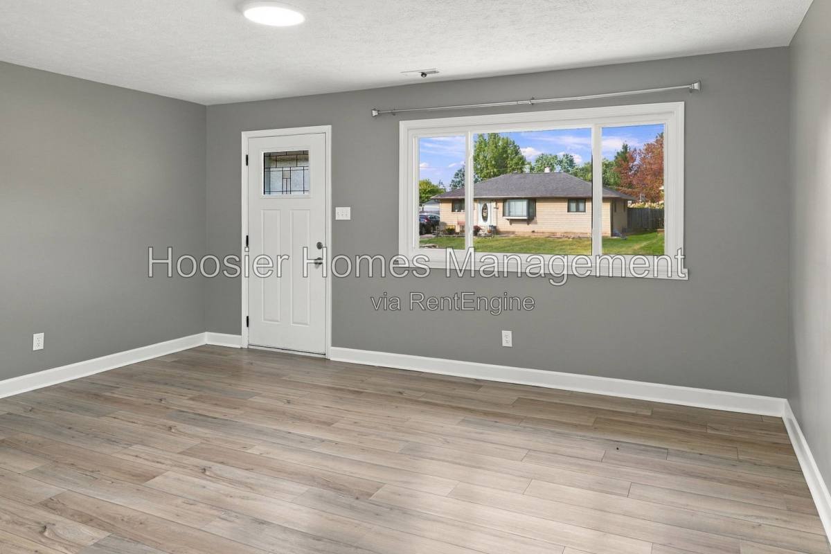 521 S 4th Ave, Beech Grove, IN 46107 - House for Rent - Image 3