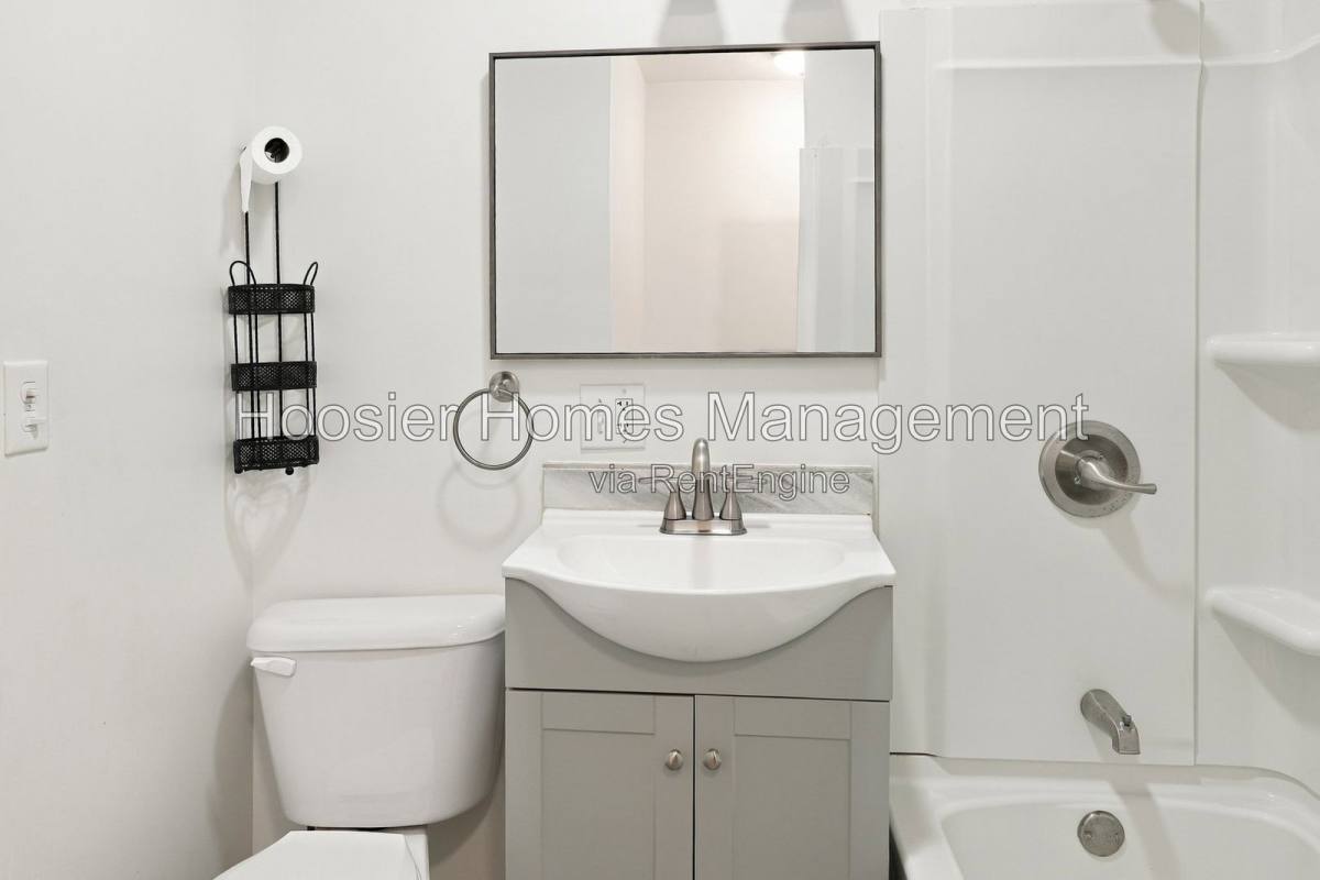 521 S 4th Ave, Beech Grove, IN 46107 - House for Rent - Image 10