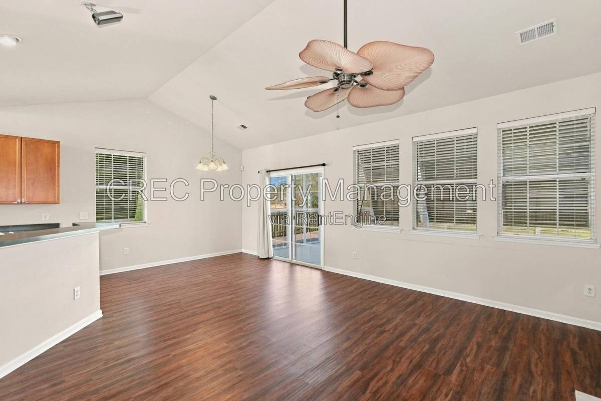1420 Chimney Swift Lane in Hanahan, SC | 4 Beds 2 Baths 1,712 sqft ...