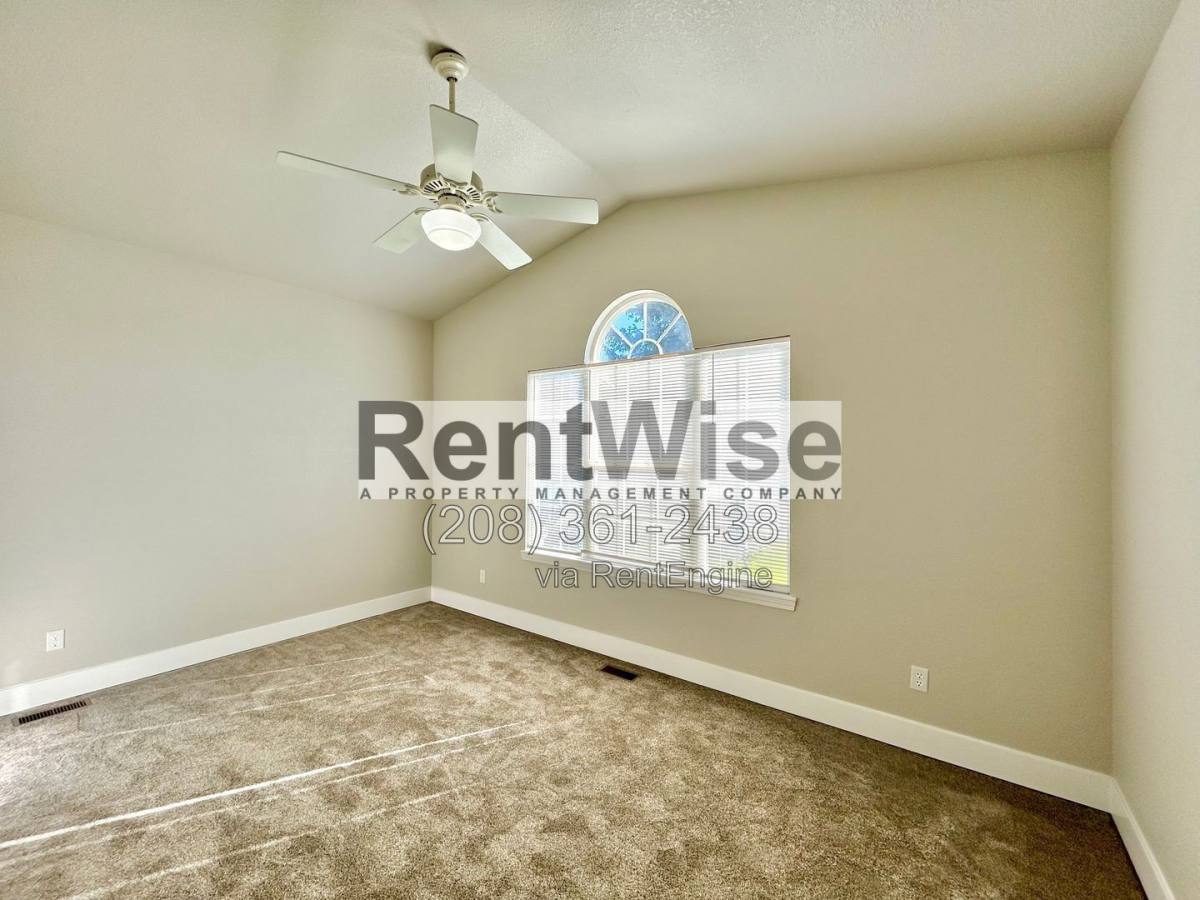 1320 E Peacock St, Meridian, ID 83642 - House for Rent - Image 17