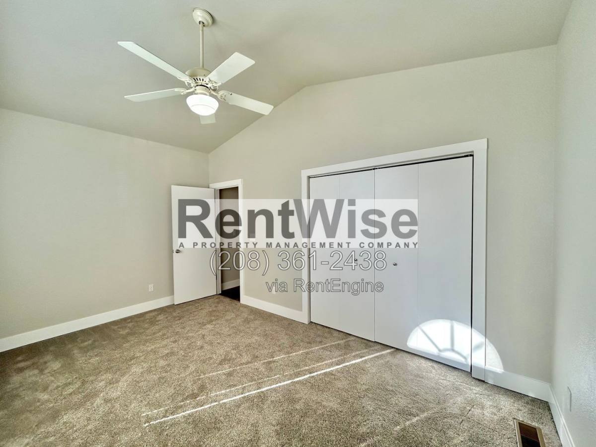 1320 E Peacock St, Meridian, ID 83642 - House for Rent - Image 18