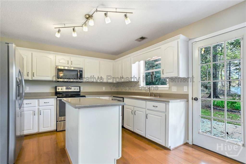 106 Waters Cove, Richmond Hill, GA 31324 - House for Rent - Image 12