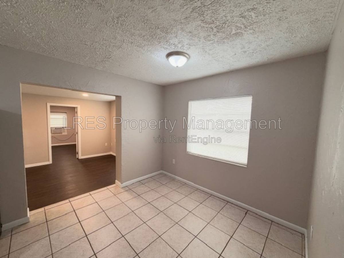 2850 Hertha Ave, Orlando, FL 32826 - House for Rent - Image 16
