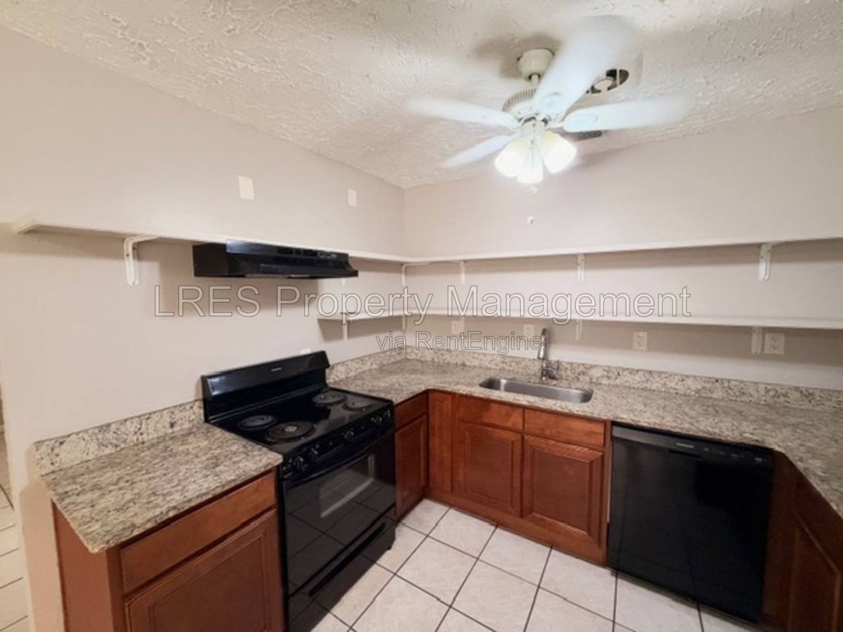 2850 Hertha Ave, Orlando, FL 32826 - House for Rent - Image 18