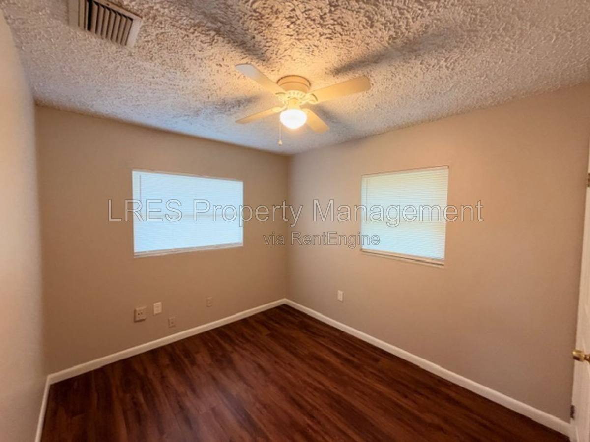 2850 Hertha Ave, Orlando, FL 32826 - House for Rent - Image 14