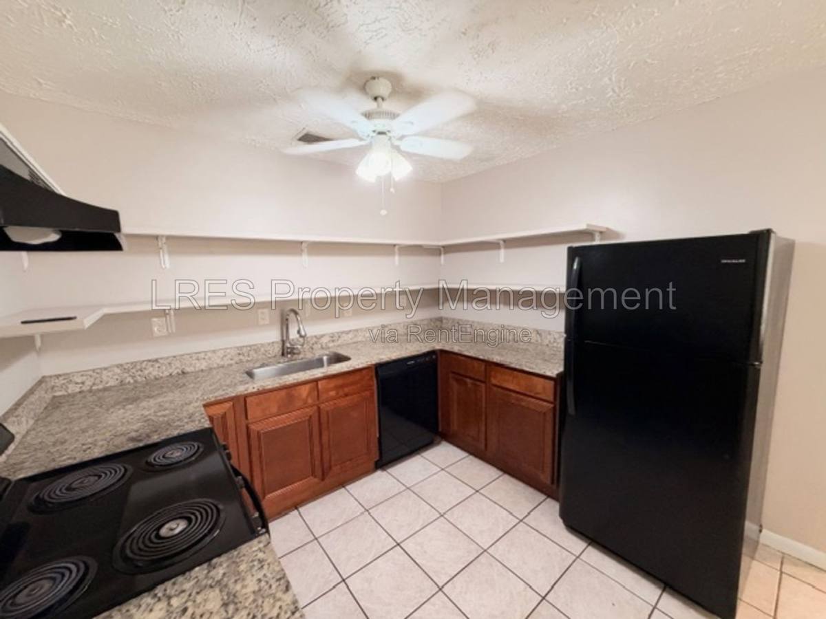 2850 Hertha Ave, Orlando, FL 32826 - House for Rent - Image 19