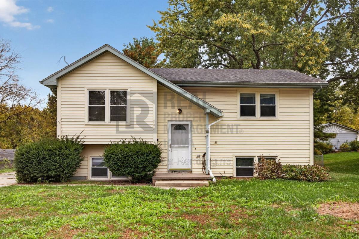 200 Spruce St, Norwalk, IA 50211 - House for Rent - Image 1