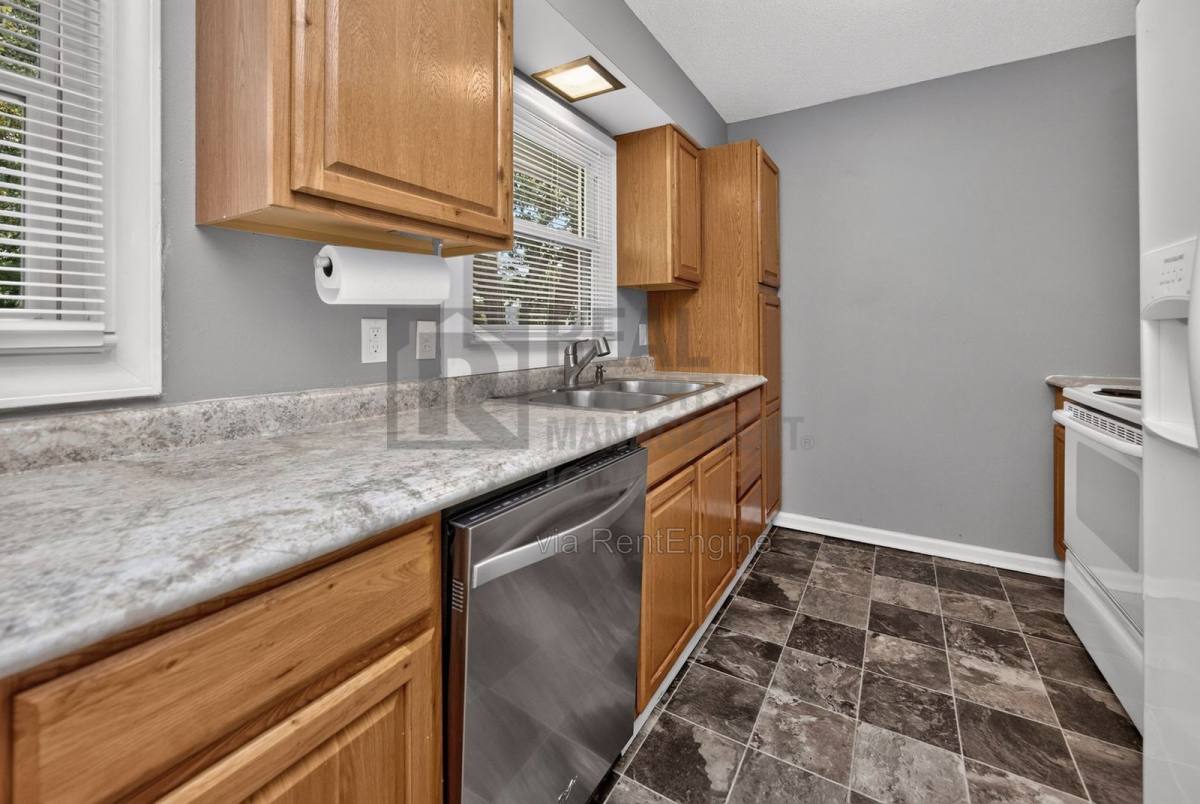200 Spruce St, Norwalk, IA 50211 - House for Rent - Image 15