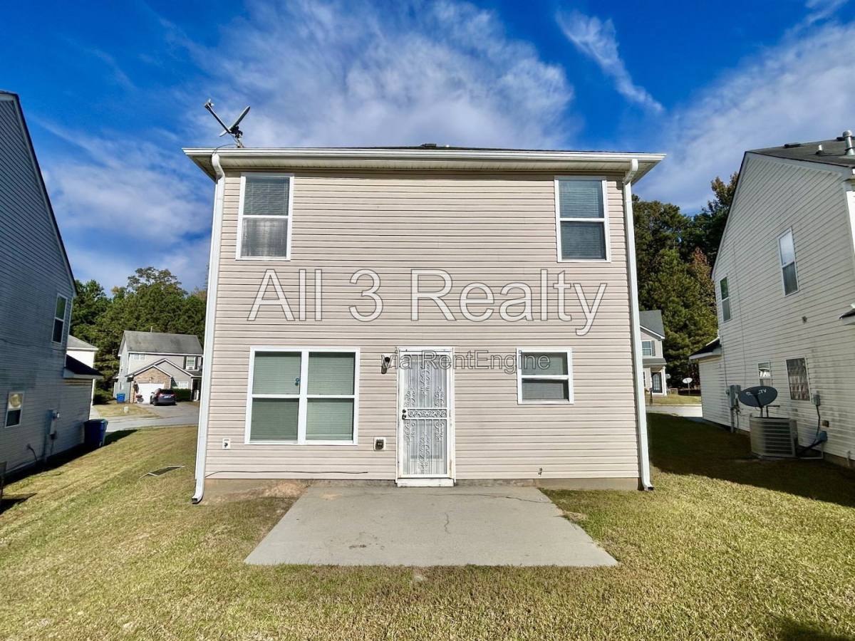 2240 Crossrail Dr, Atlanta, GA 30349 - House for Rent - Image 16