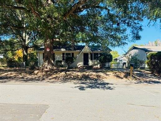 1210 Cardinal, Gastonia, NC 28052 - House for Rent - Image 2
