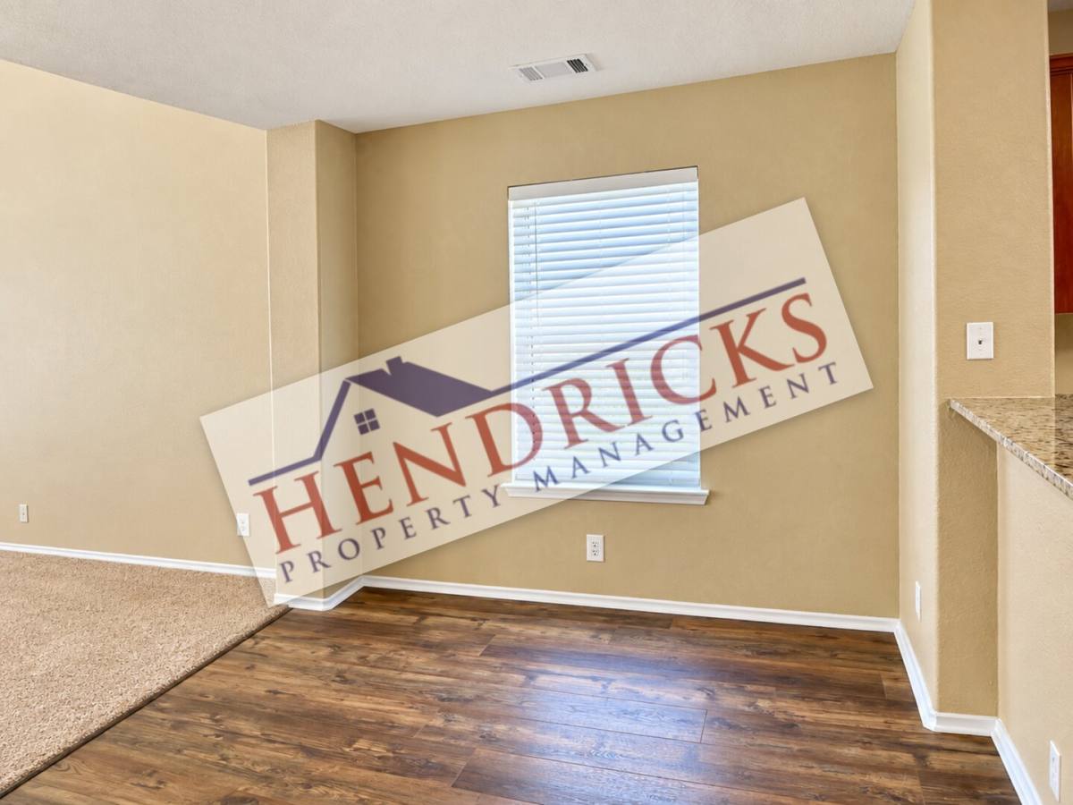 9214 Ingleton, San Antonio, TX 78245 - House for Rent - Image 9