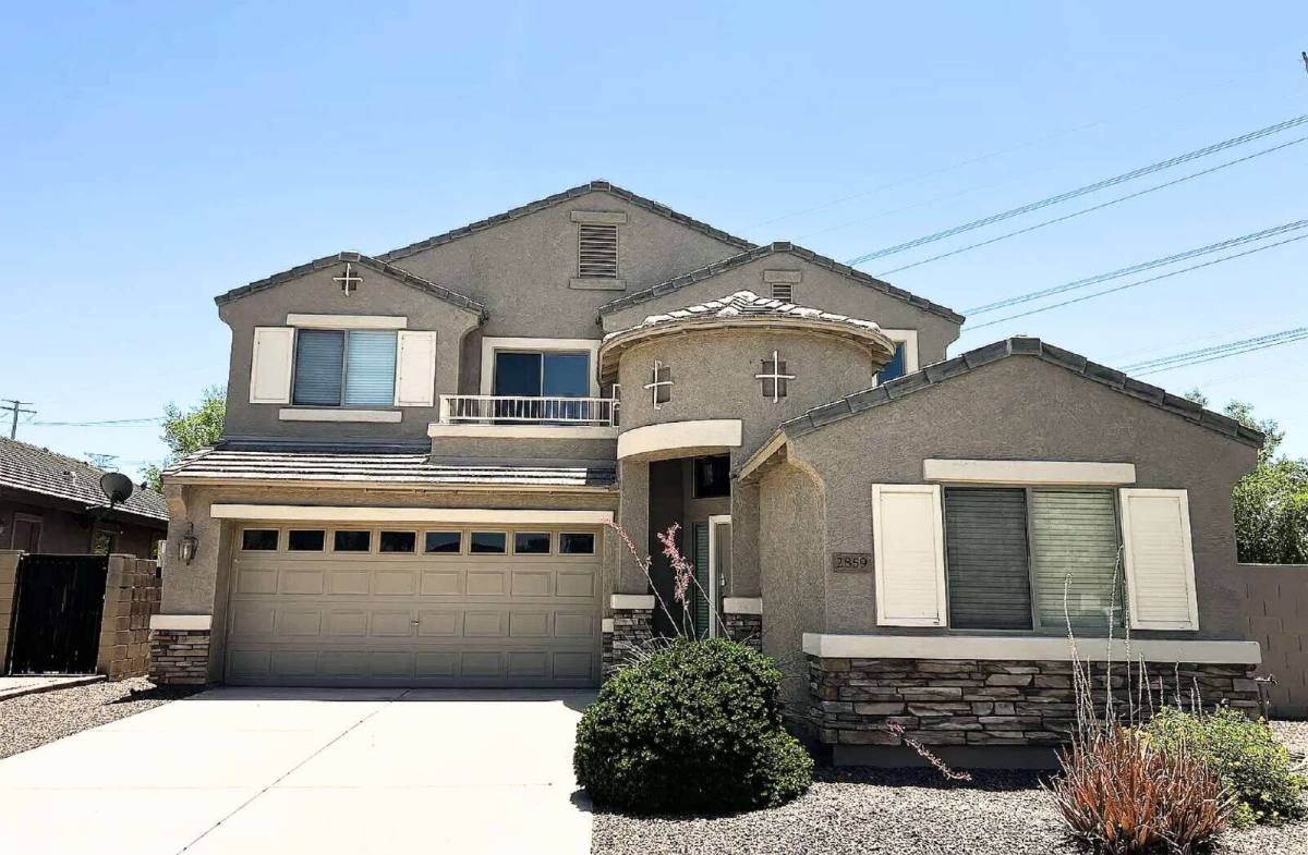 House for rent at 2859 E Shady Spring Trail, Phoenix, AZ 85024