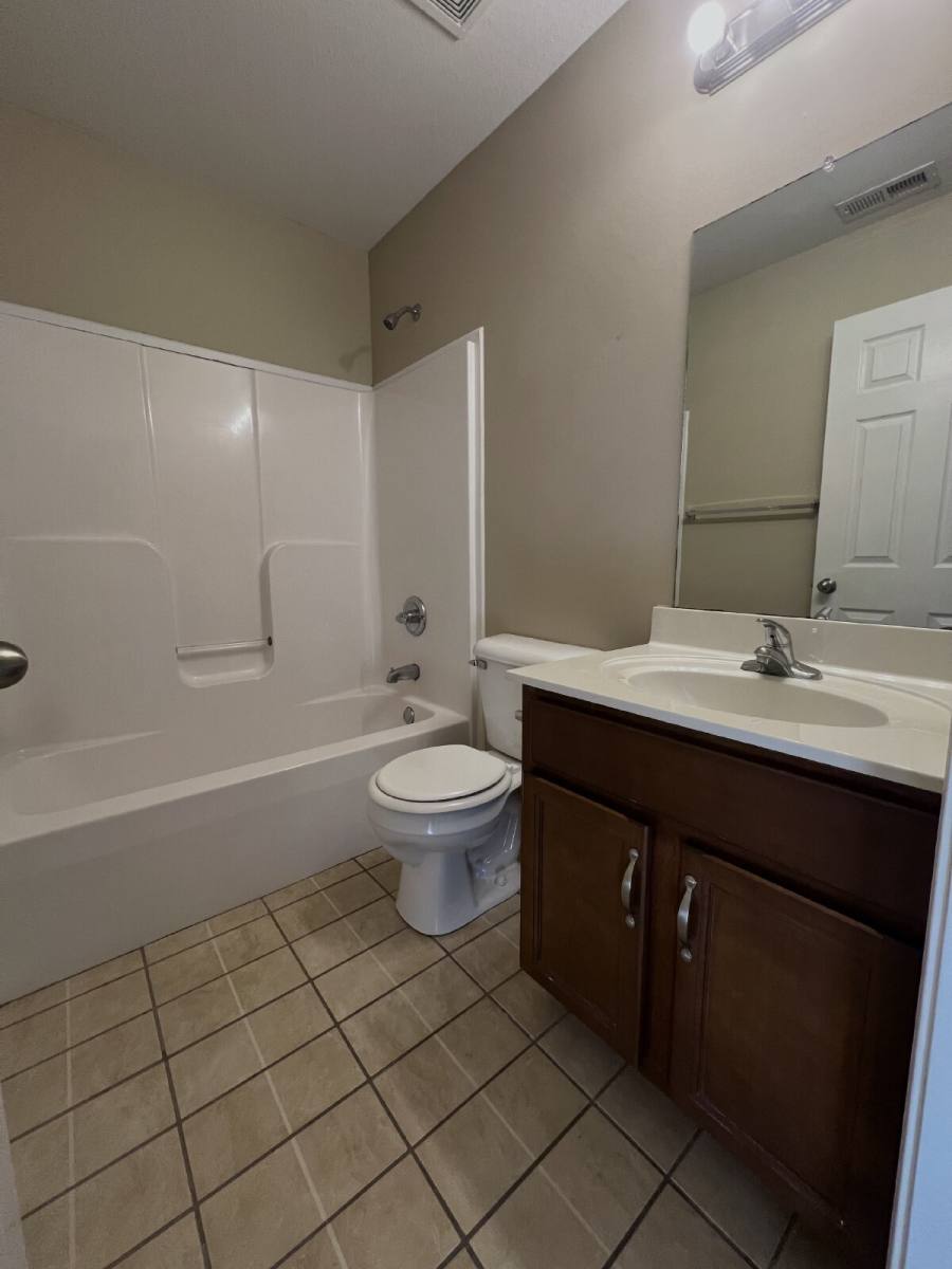 793D Cherry Bark Dr, Clarksville, TN 37040 - Townhouse for Rent - Image 7