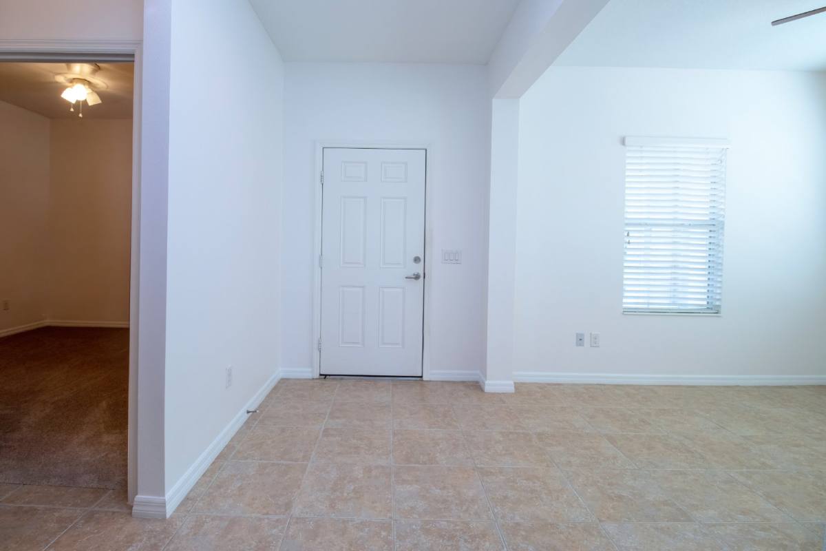 5051 Maymont Park Circle, Bradenton, FL 34203 - House for Rent - Image 5