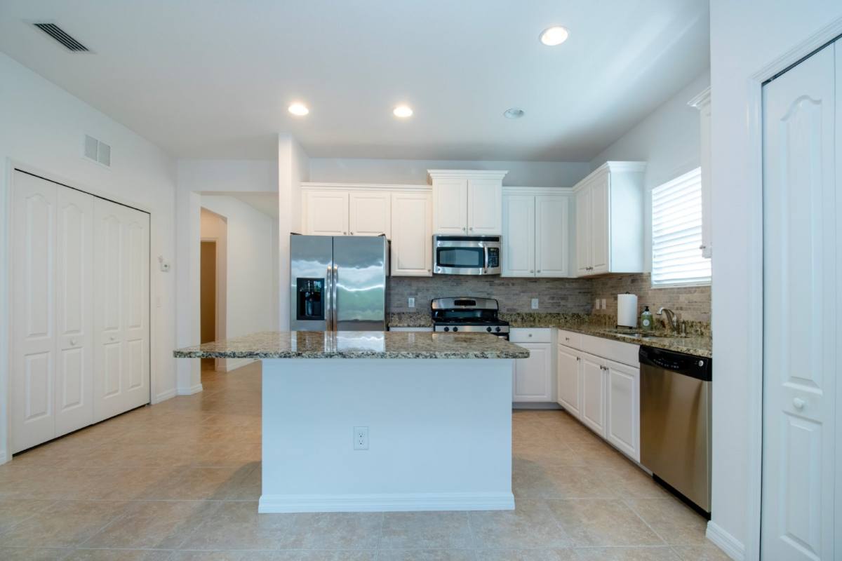 5051 Maymont Park Circle, Bradenton, FL 34203 - House for Rent - Image 9