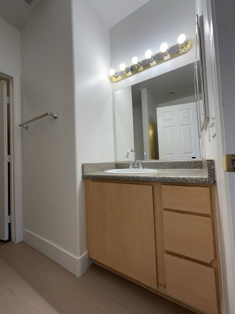 4915 E Russell Rd #12-174, Las Vegas, NV 89120 - Apartment for Rent - Image 9