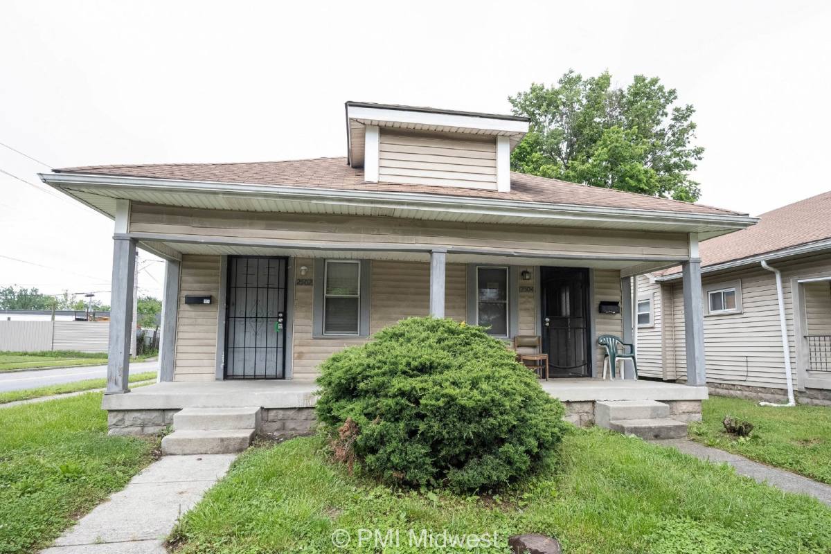Townhouse for rent at 2502 Columbia Ave, Indianapolis, IN 46205