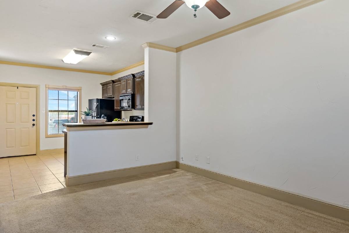 11118 Marion Rd #301, Sanger, TX 76266 - Condo for Rent - Image 7