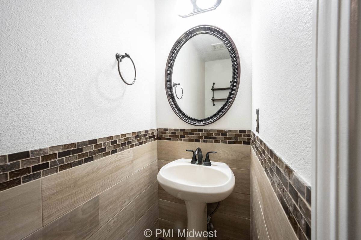 6114 Amber Valley Lane, Indianapolis, IN 46237 - House for Rent - Image 13