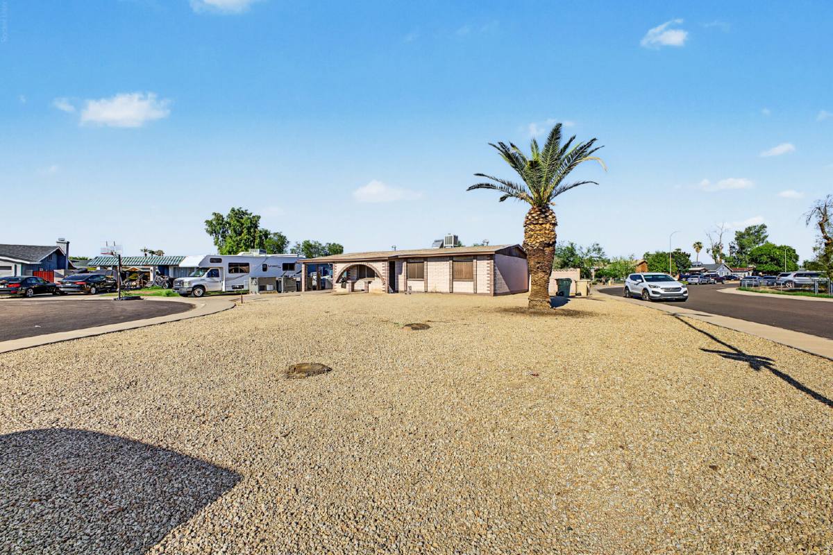 5123 N 68th Ave, Glendale, AZ 85303 - House for Rent - Image 5