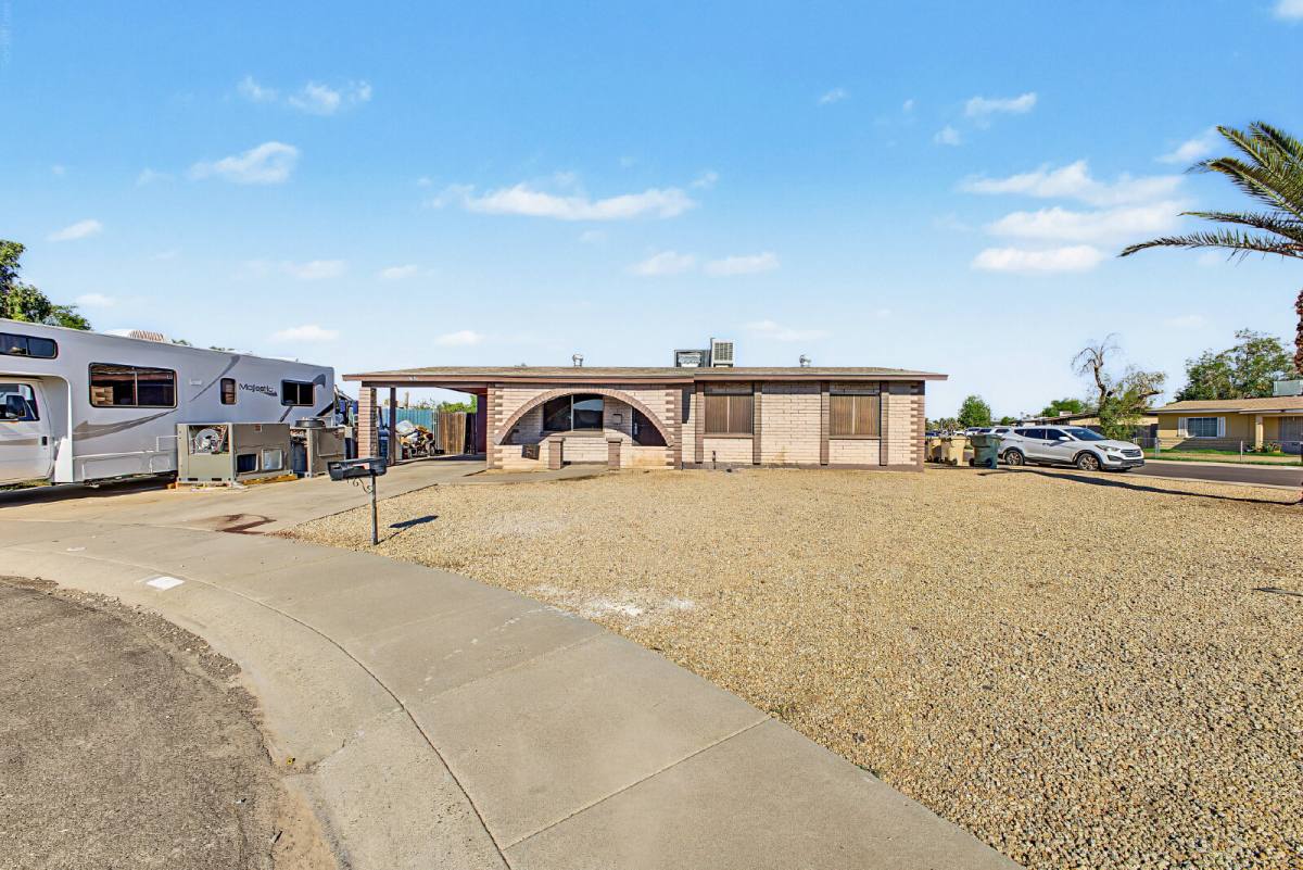5123 N 68th Ave, Glendale, AZ 85303 - House for Rent