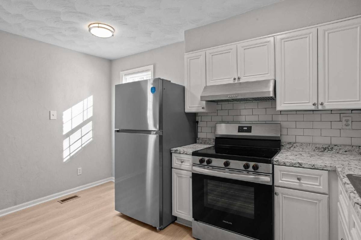 9632 12 Bay St #10, Norfolk, VA 23518 - Apartment for Rent - Image 8