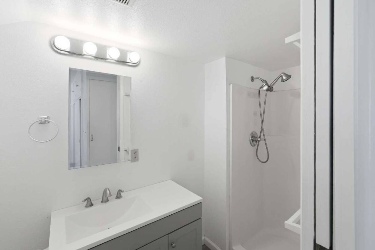 732 Pumehana St, Honolulu, HI 96826 - Apartment for Rent - Image 11