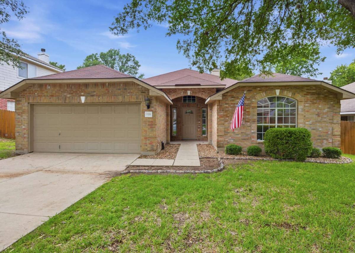 229 Cordero Dr, Cibolo, TX 78108 - House for Rent - Image 1