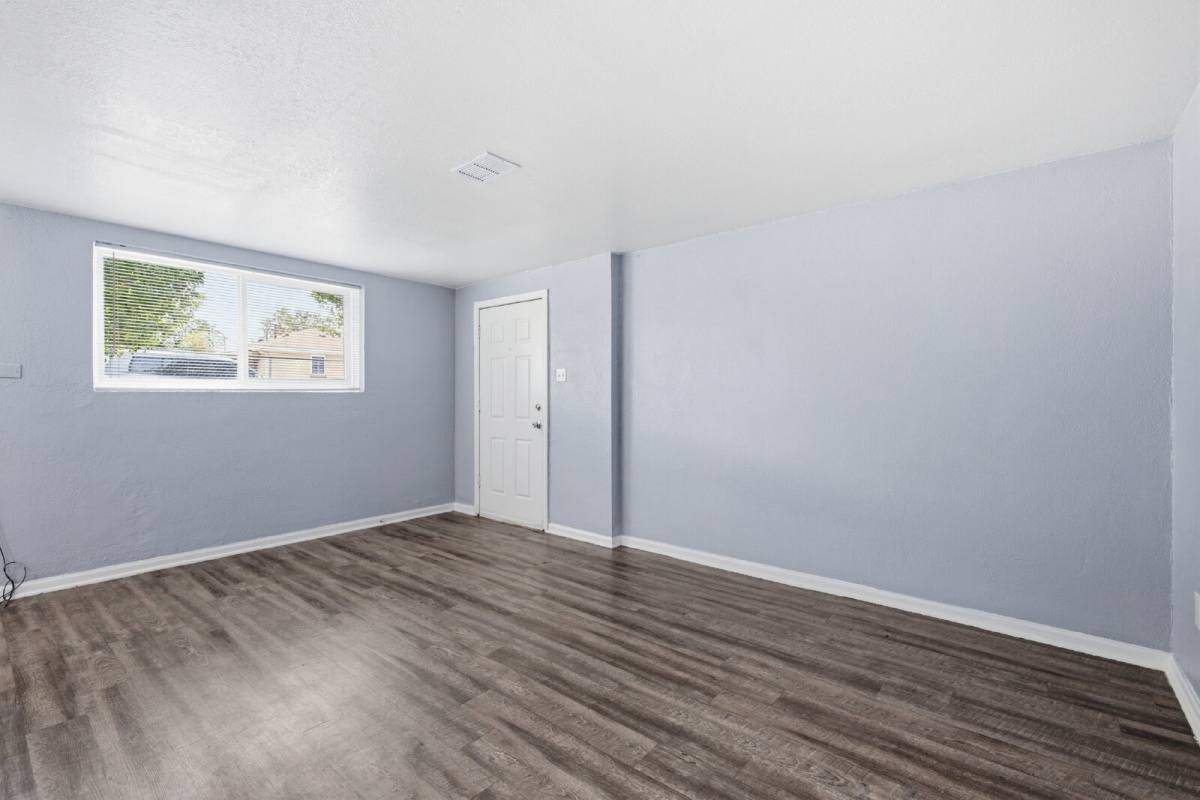 10805 E 25th Ave, Aurora, CO 80010 - Apartment for Rent - Image 5