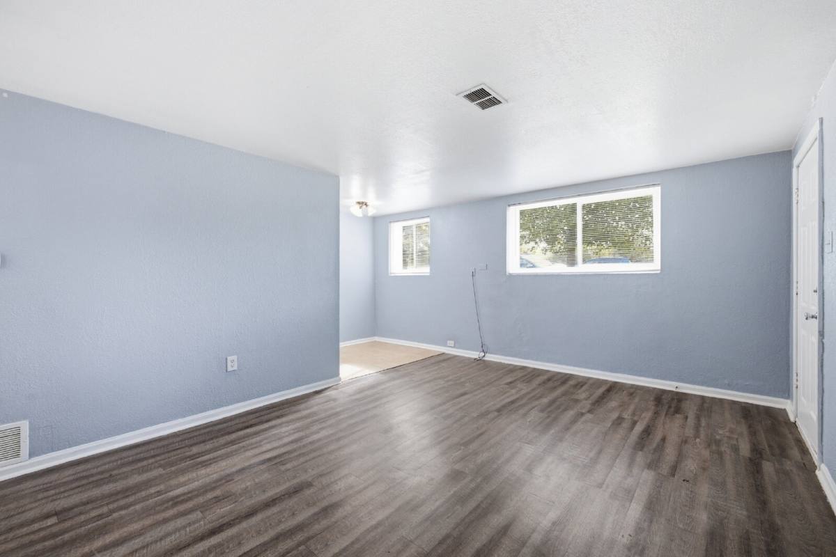 10805 E 25th Ave, Aurora, CO 80010 - Apartment for Rent - Image 4