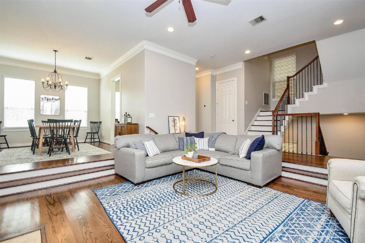 2614 Maxroy St, Houston, TX 77007 - House for Rent - Image 7