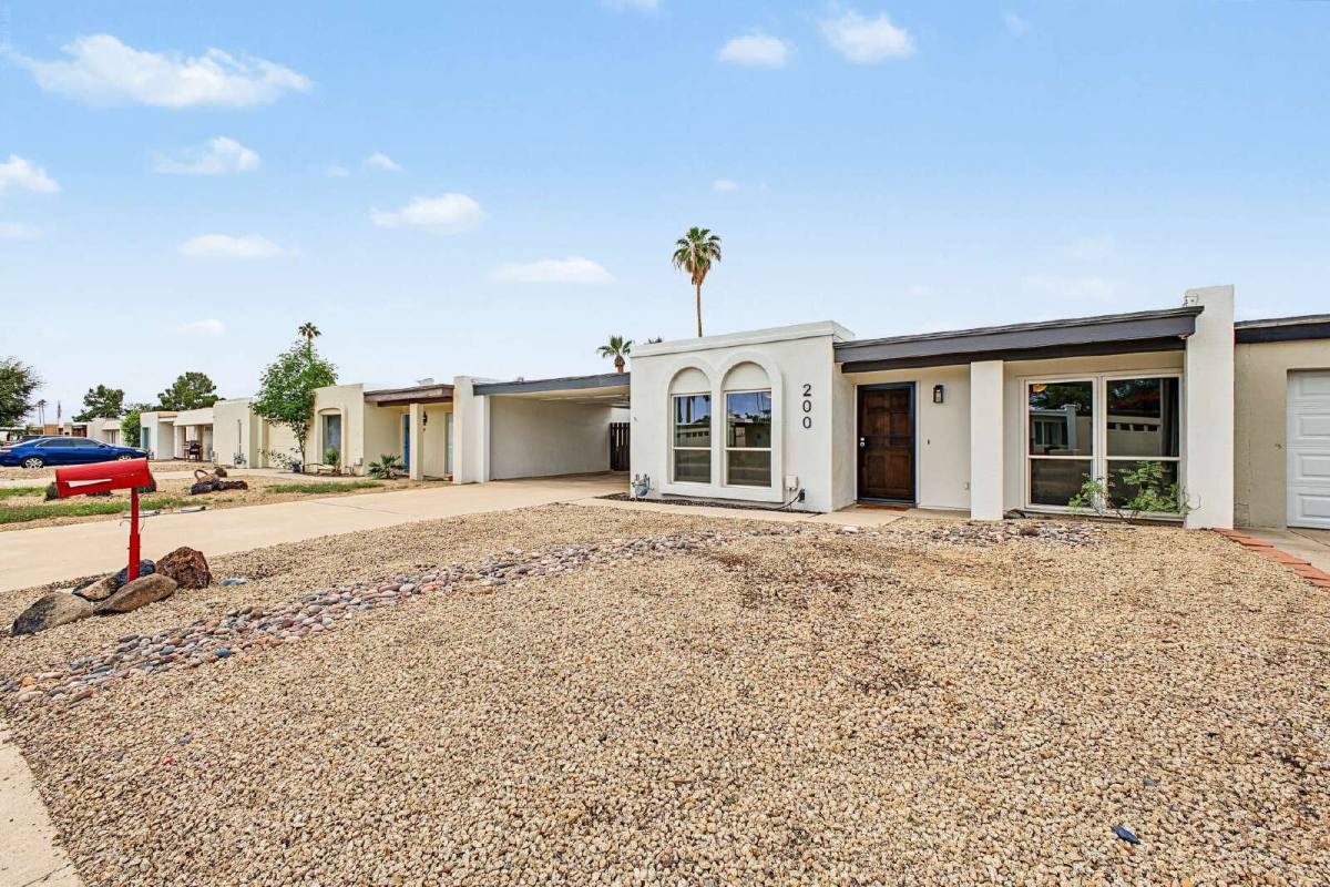 Townhouse for rent at 200 Bahia Lane E, Litchfield Park, AZ 85340
