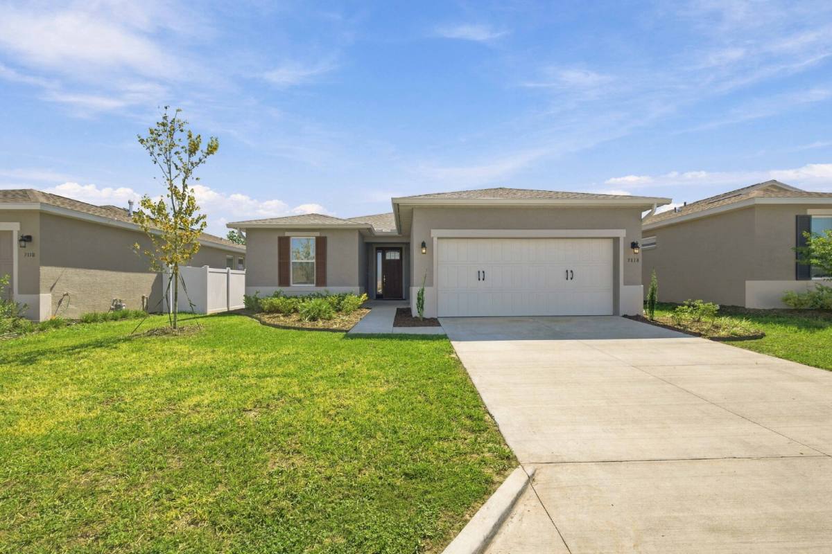 House for rent at 7118 SW 57th Lane, Ocala, FL 34474