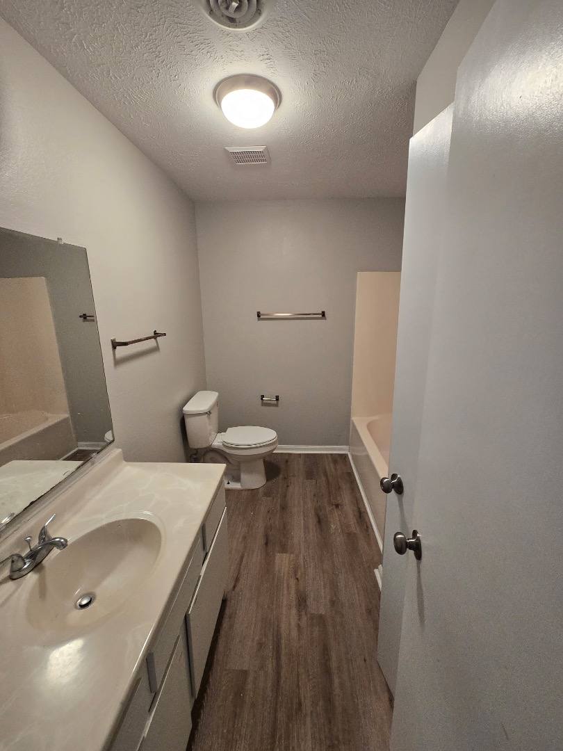 609 Old Humboldt Rd, Jackson, TN 38305 - Apartment for Rent - Image 7