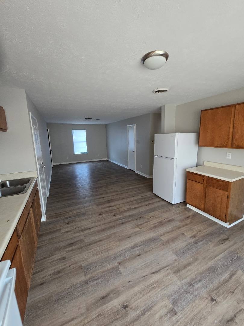 609 Old Humboldt Rd, Jackson, TN 38305 - Apartment for Rent - Image 5