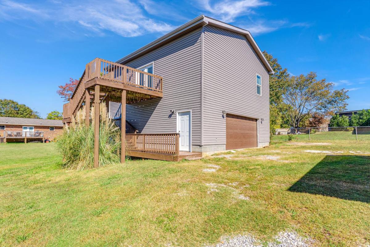 638 Devon St #1, Seymour, TN 37865 - Apartment for Rent - Image 1