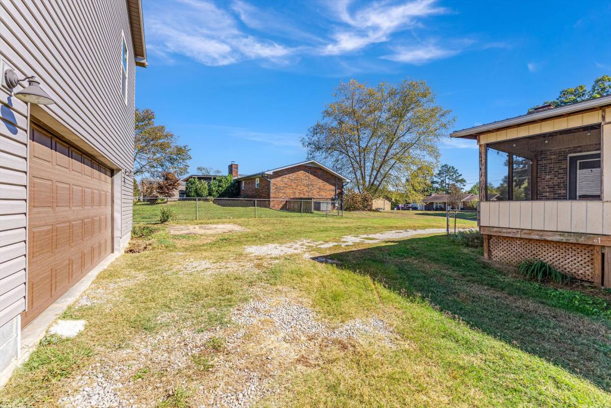 638 Devon St #1, Seymour, TN 37865 - Apartment for Rent - Image 4