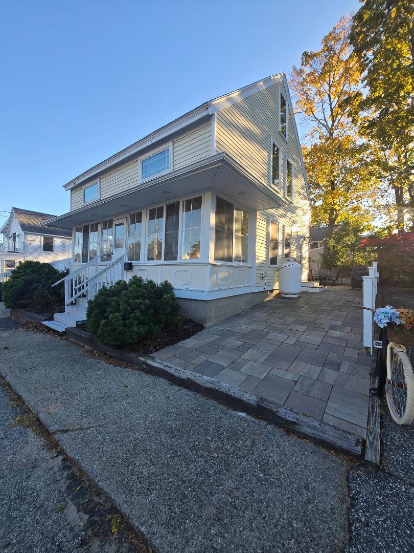 House for rent at 35 Central Park Ave, Old Orchard Beach, ME 04064