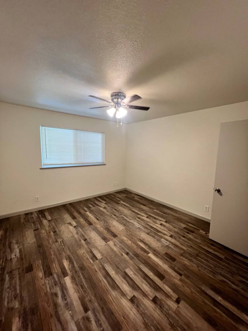 5157-5171 E Hedges Ave #5157-202, Fresno, CA 93727 - Apartment for Rent - Image 6