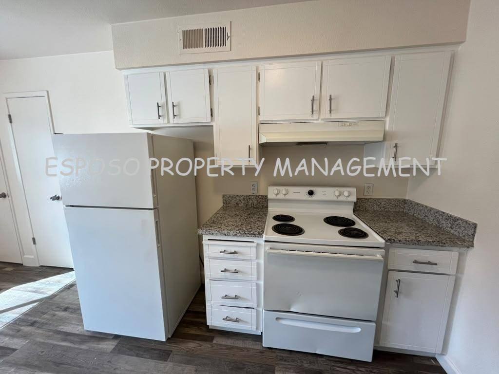 5157-5171 E Hedges Ave #5157-202, Fresno, CA 93727 - Apartment for Rent - Image 15