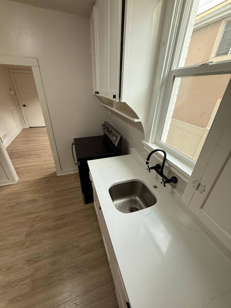655 S 800 E #C, Salt Lake City, UT 84102 - Apartment for Rent - Image 2