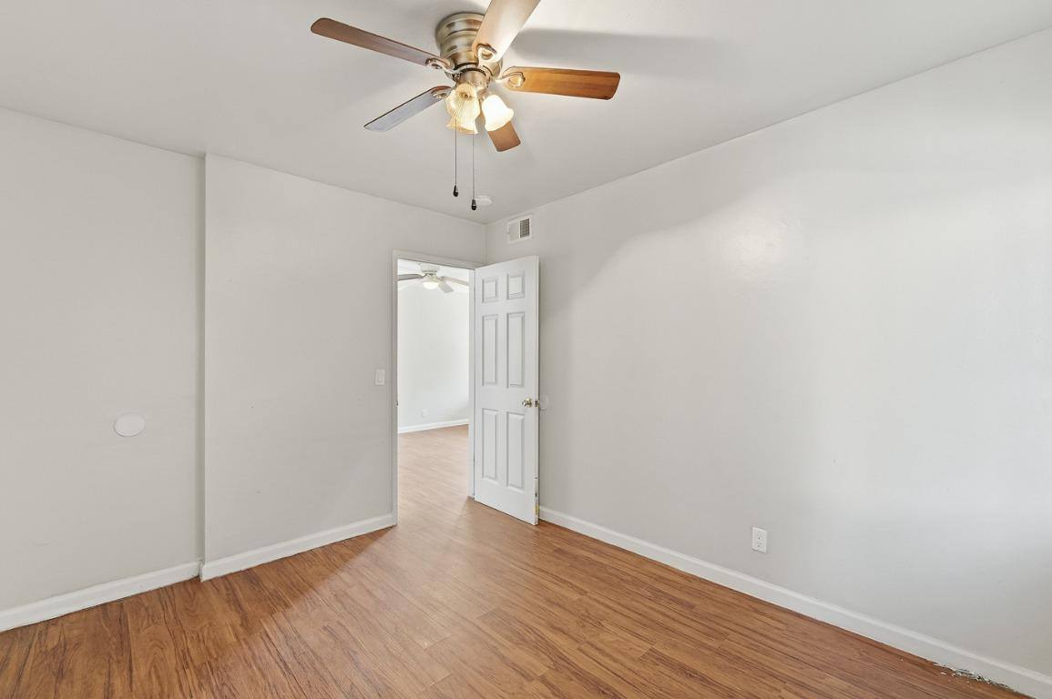 139 W 18th St #5, Merced, CA 95340 - Apartment for Rent - Image 14
